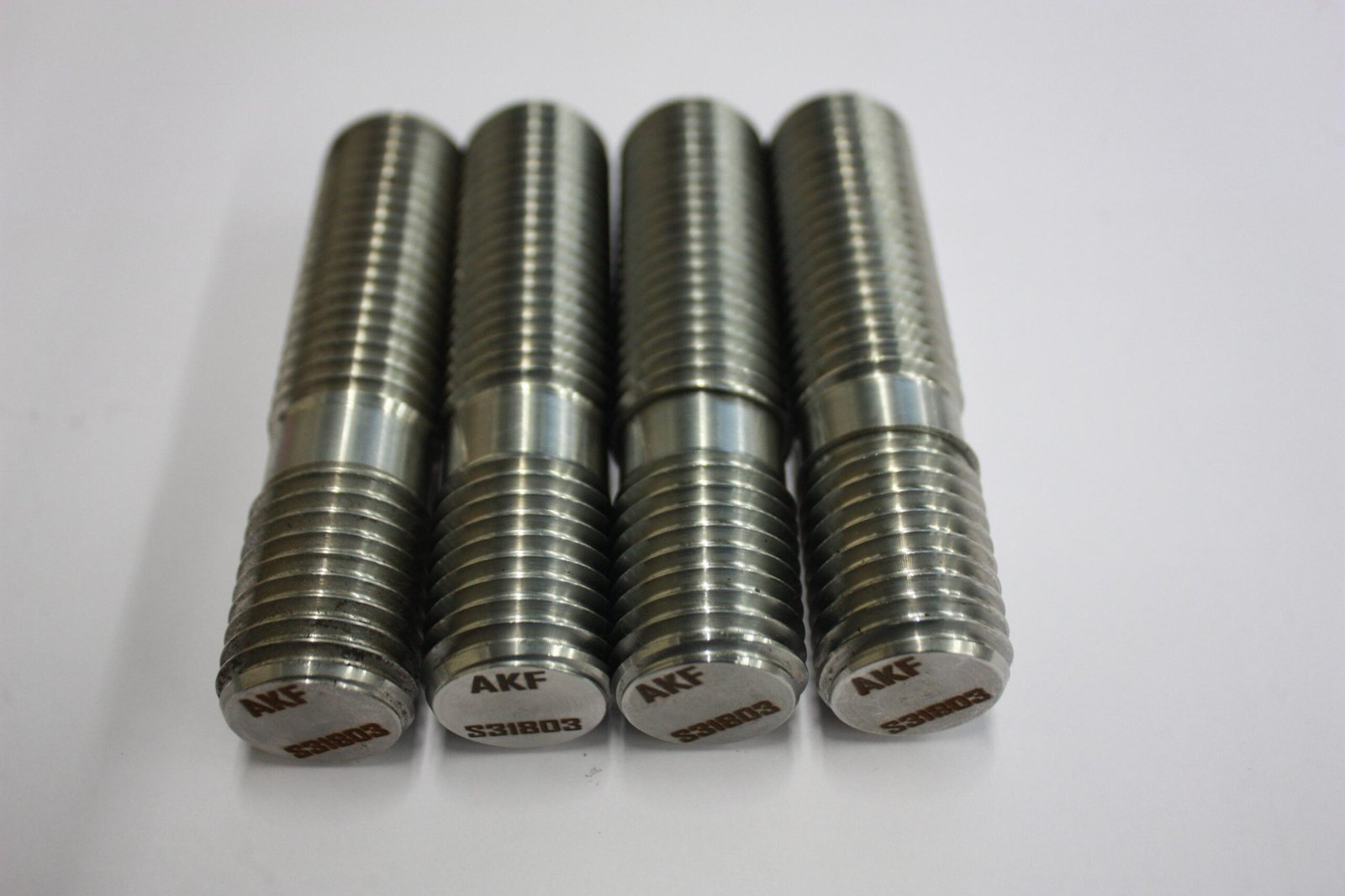 Duplex stainless steel S31803 double end studs
